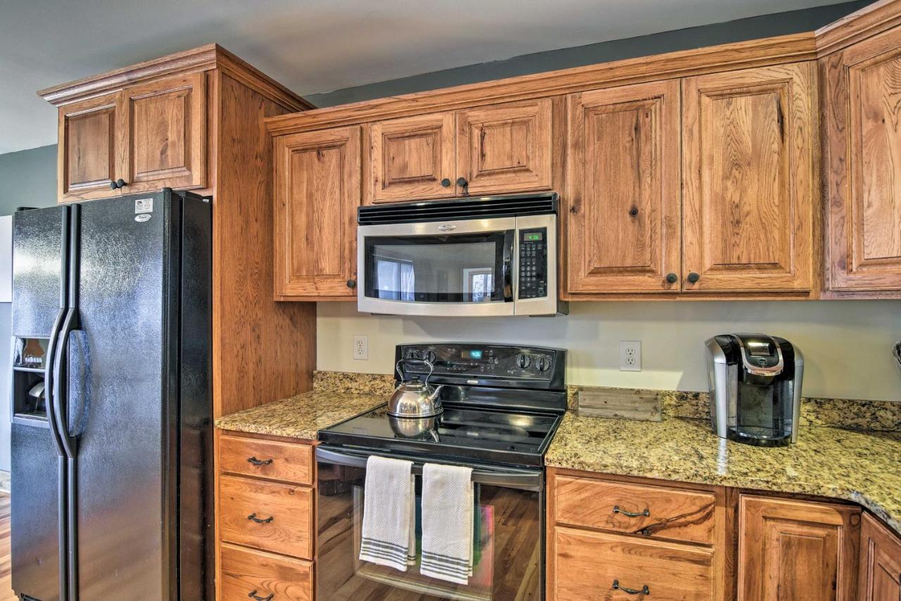 Cabin With Hot Tub And Mountain Views Less Than 5 Mi To Boone Blowing Rock Extérieur photo