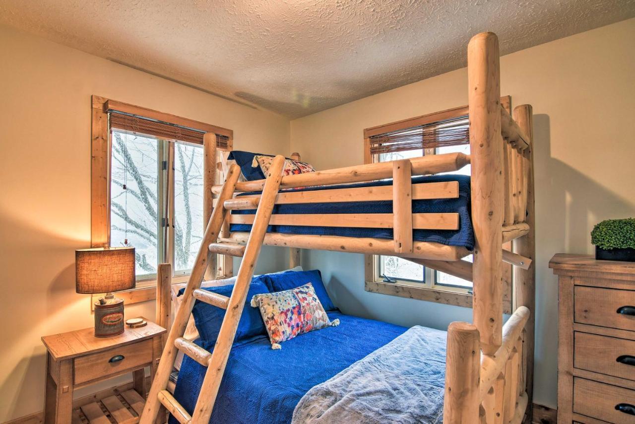 Cabin With Hot Tub And Mountain Views Less Than 5 Mi To Boone Blowing Rock Extérieur photo